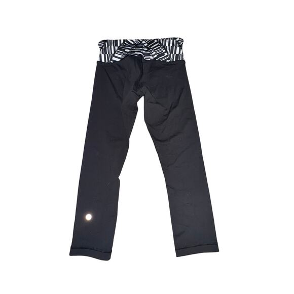 Lululemon Wunder Under Crop III Women's Sz 4 Black Ying Yang Stripe White Black - Picture 2 of 5